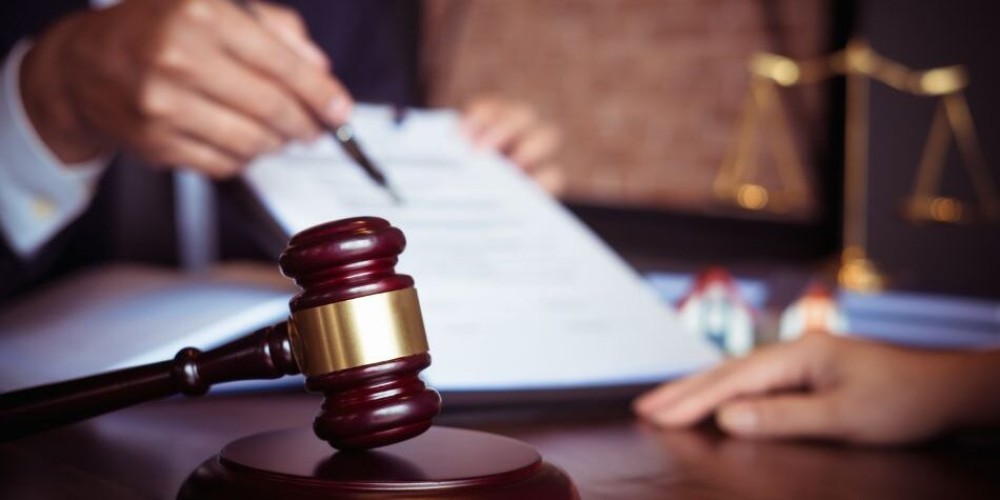 The Relationship Between Complaint Strength and Settlement Offers