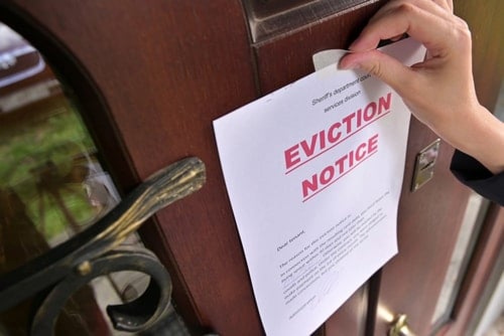 Navigating Wrongful Eviction Suits as Pro Se Litigants: Drafting Tenant Rights Claims